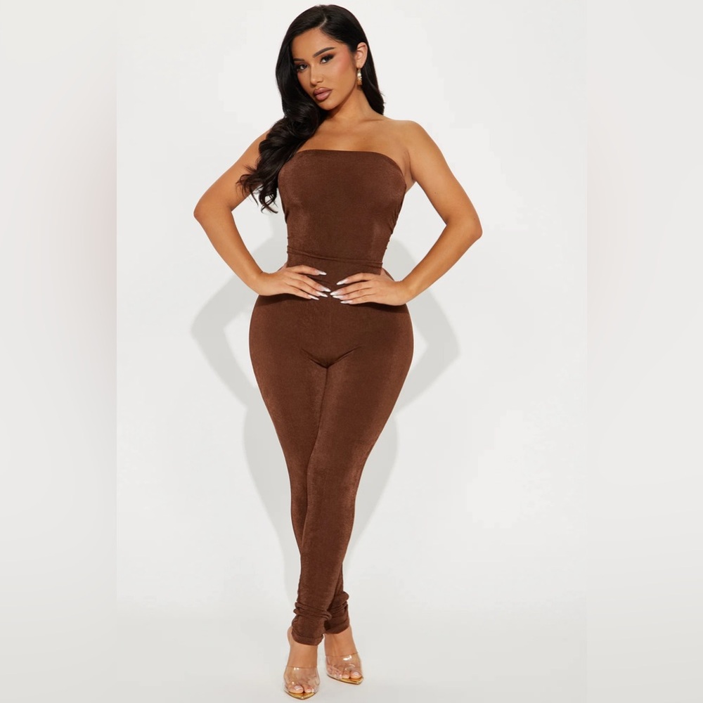 NWT fashion nova jumpsuit